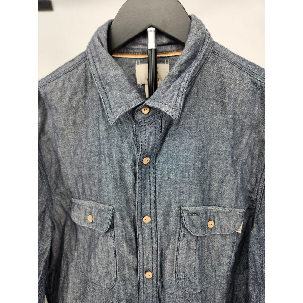 Timberland Mens Blue Chambray Long Sleeve Button Down Shirt Two Pocket Size L - Picture 2 of 14